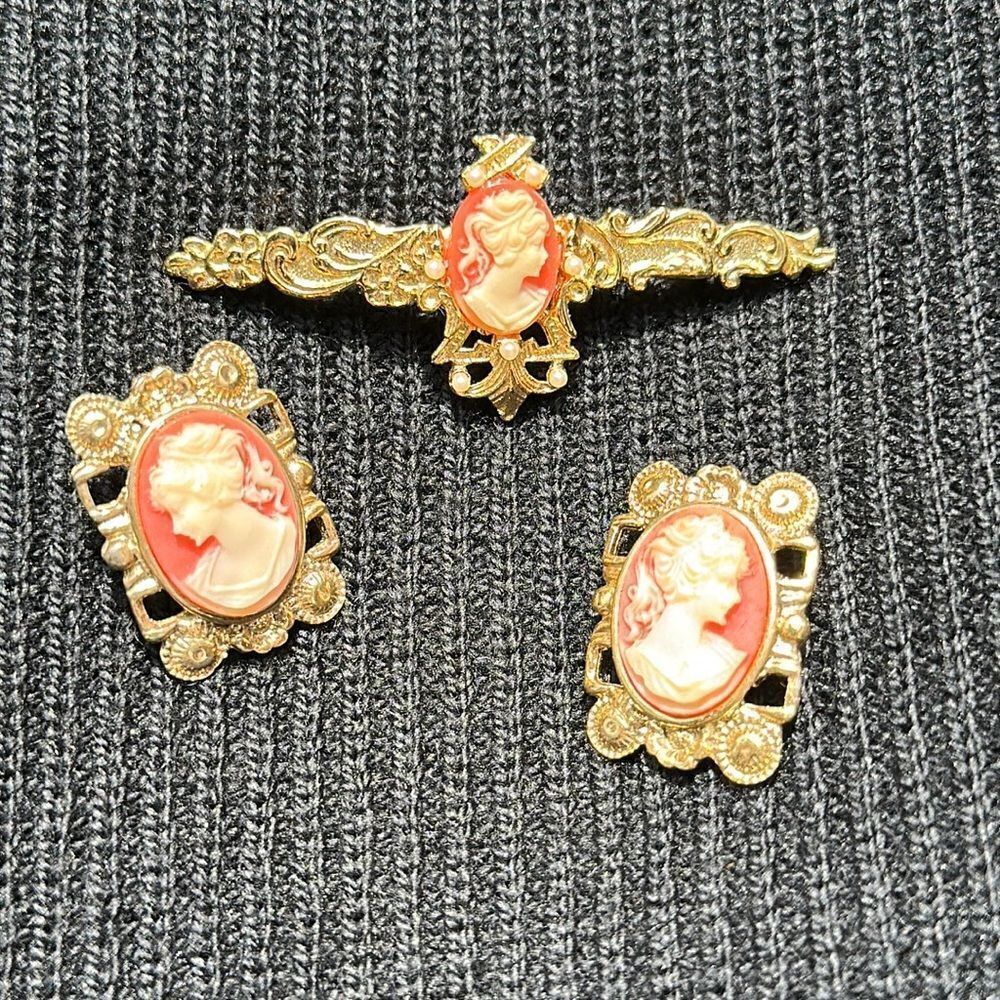 Vintage Gold Color Cameo Brooch and Earrings Set ~ Estate Find!